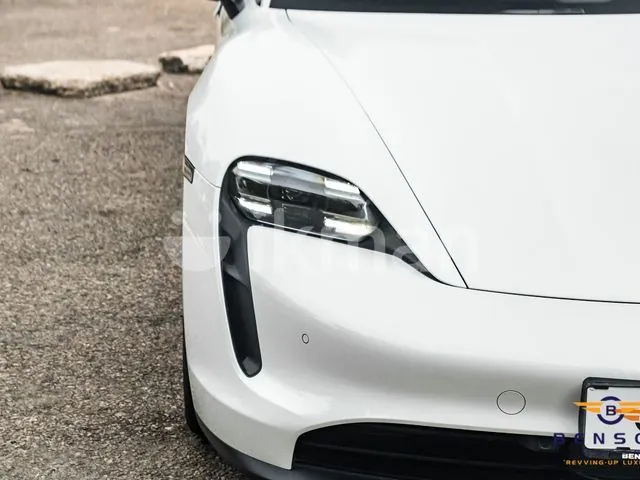 Porsche Taycan 2024 photo 3