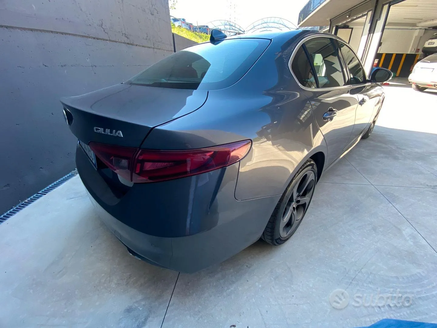 Alfa Romeo Giulia 2019 photo 4