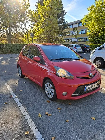 Toyota Aygo 2012 photo 3