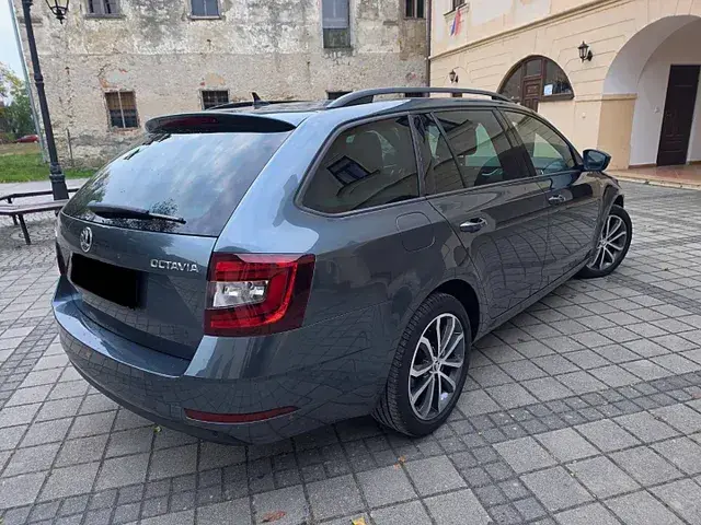 Skoda Octavia Combi 2019 photo 3