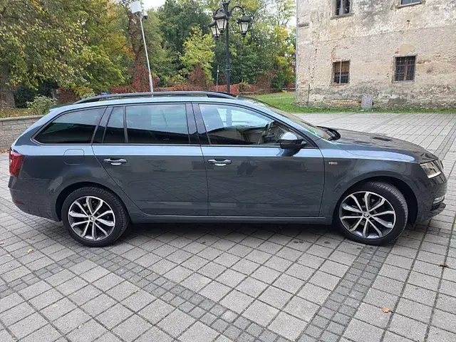 Skoda Octavia Combi 2019 photo 4
