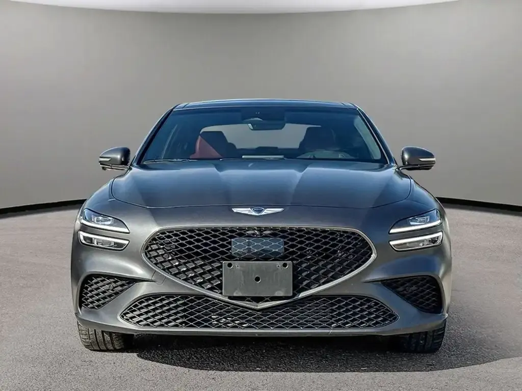 Genesis G70 2022 photo 2