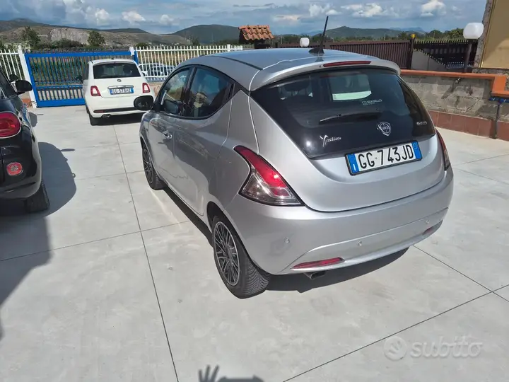 Lancia Ypsilon 2021 photo 5