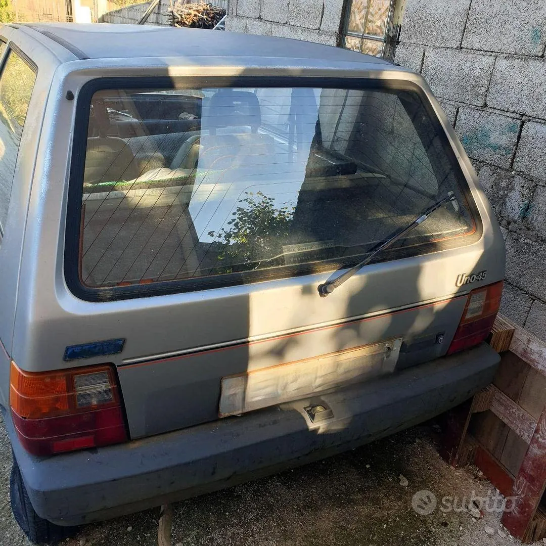 Fiat Uno 1988 photo 2