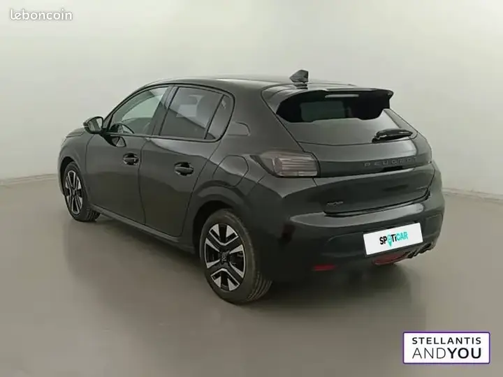 Peugeot 208 2026 photo 3
