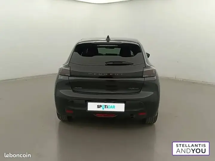 Peugeot 208 2026 photo 4