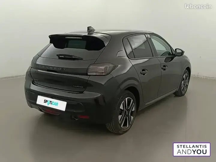Peugeot 208 2026 photo 5
