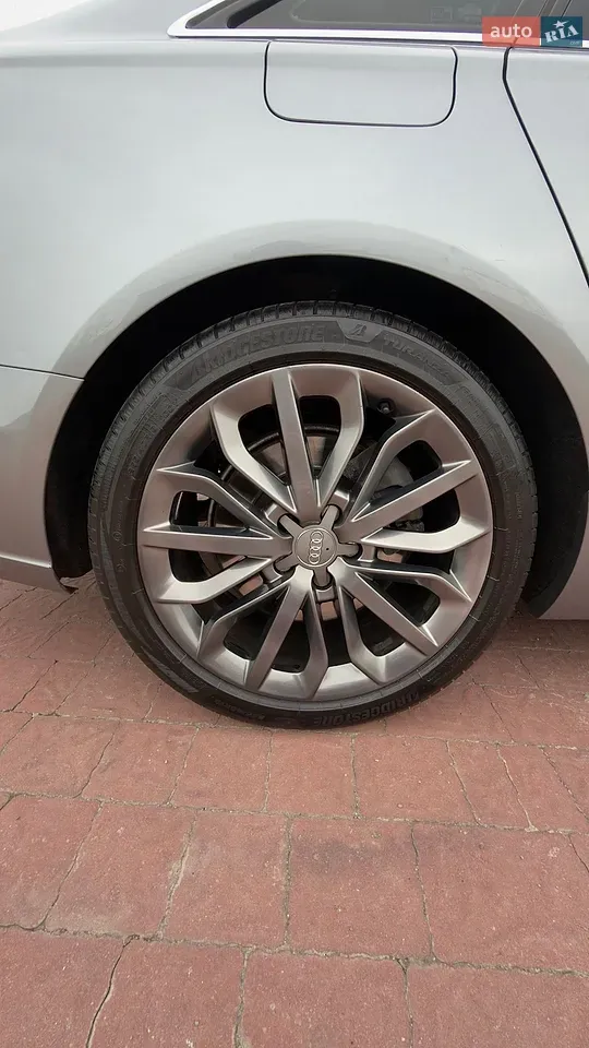 Audi A6 2013 photo 4