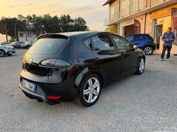 Seat Leon 2007 photo 3