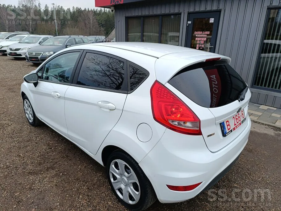 Ford Fiesta 2009 photo 5