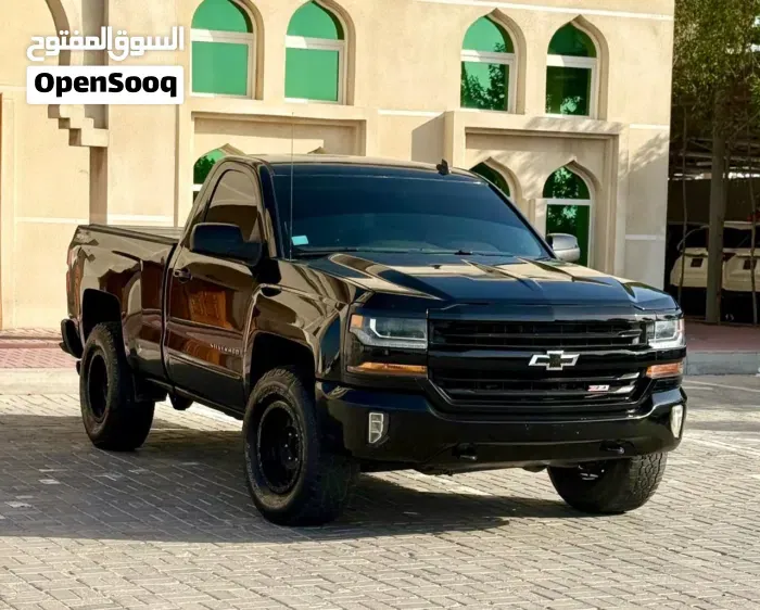Chevrolet Silverado 2017 photo 2