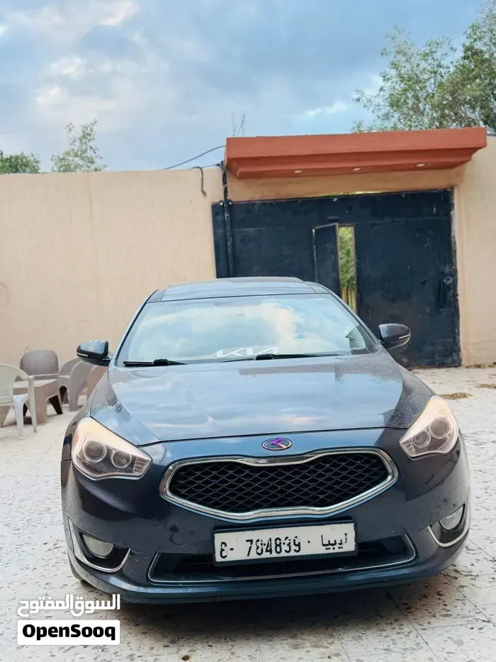 Kia Cadenza 2016 photo 2