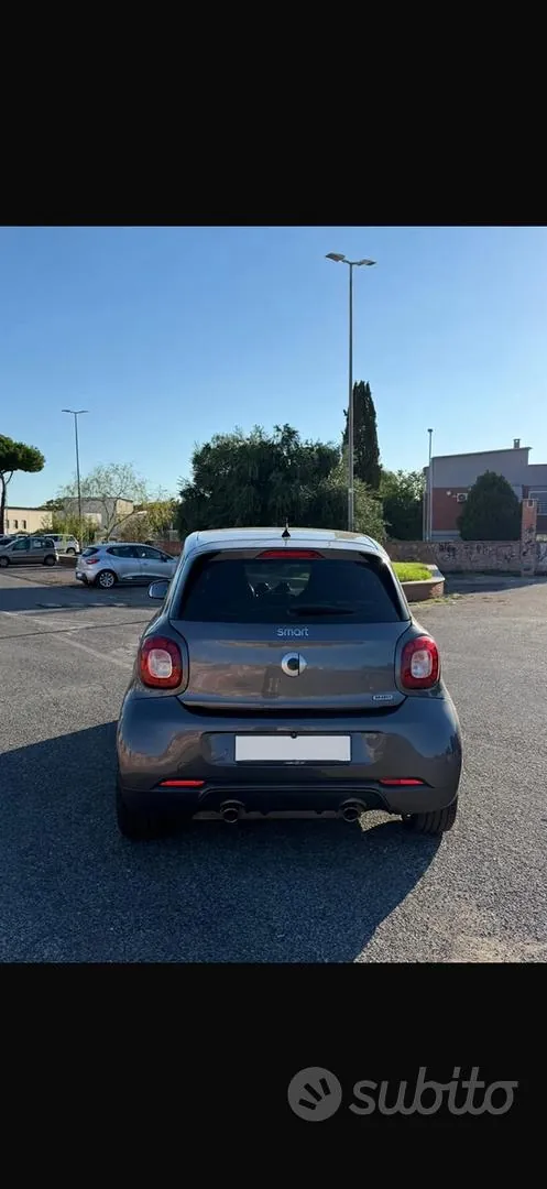 Smart Forfour 2019 photo 3