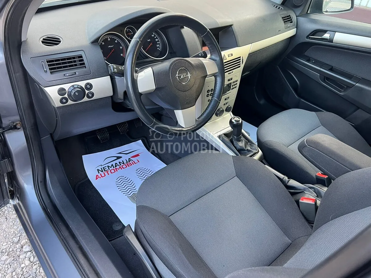 Opel Astra 2008 photo 3