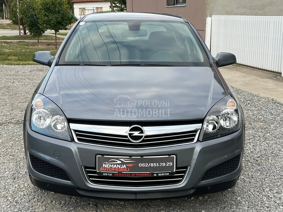 Opel Astra 2008 photo 2