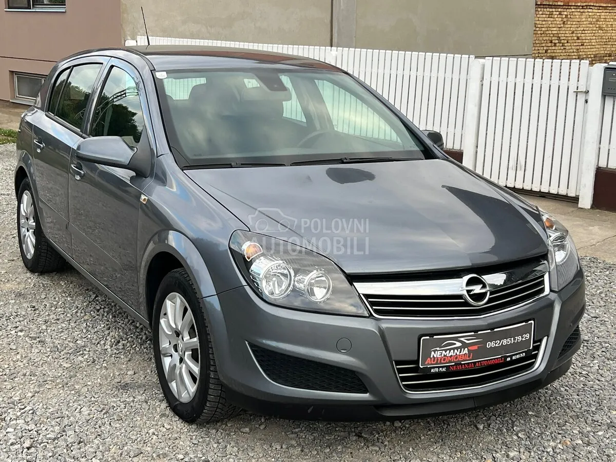 Opel Astra 2008 photo 4