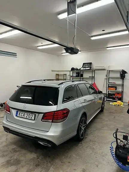 Mercedes-Benz E 220 2016 photo 3