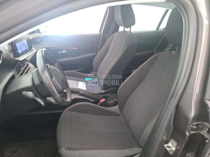 Peugeot 208 2022 photo 5