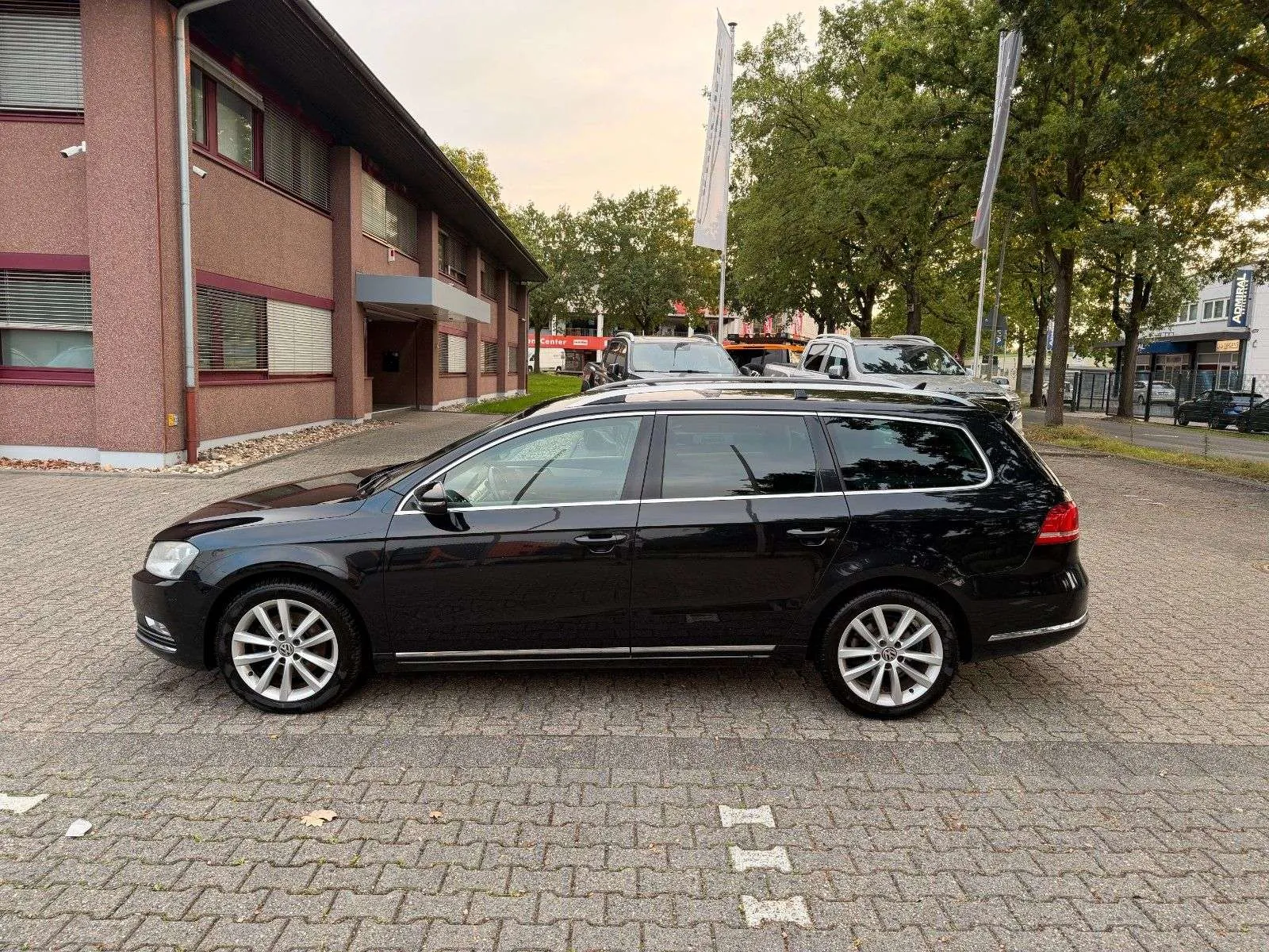 Volkswagen Passat 2014 photo 2