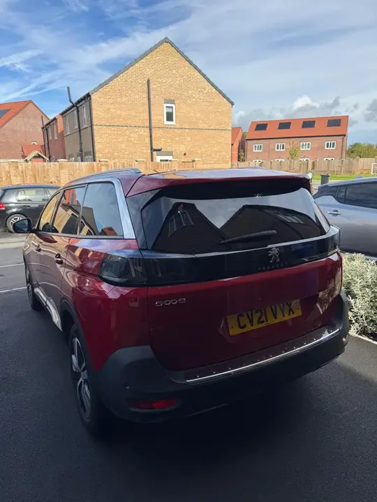Peugeot 5008 2021 photo 5