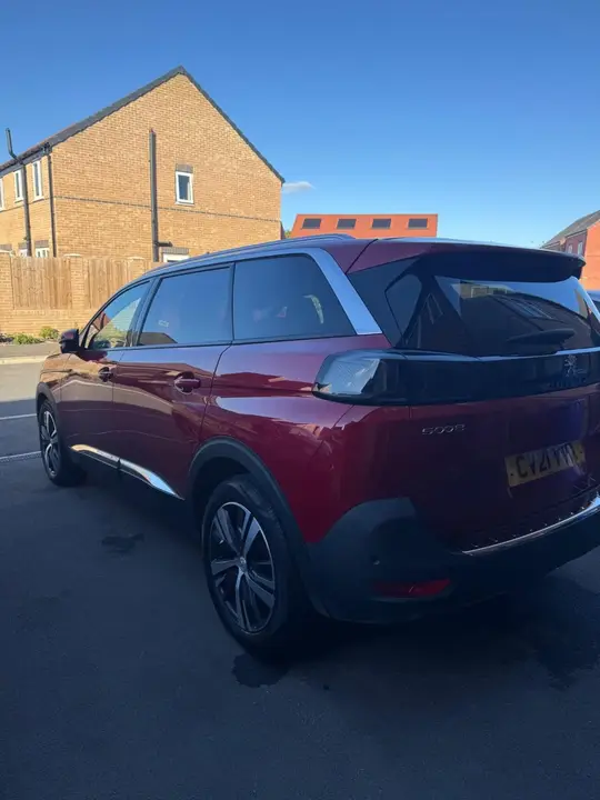 Peugeot 5008 2021 photo 4