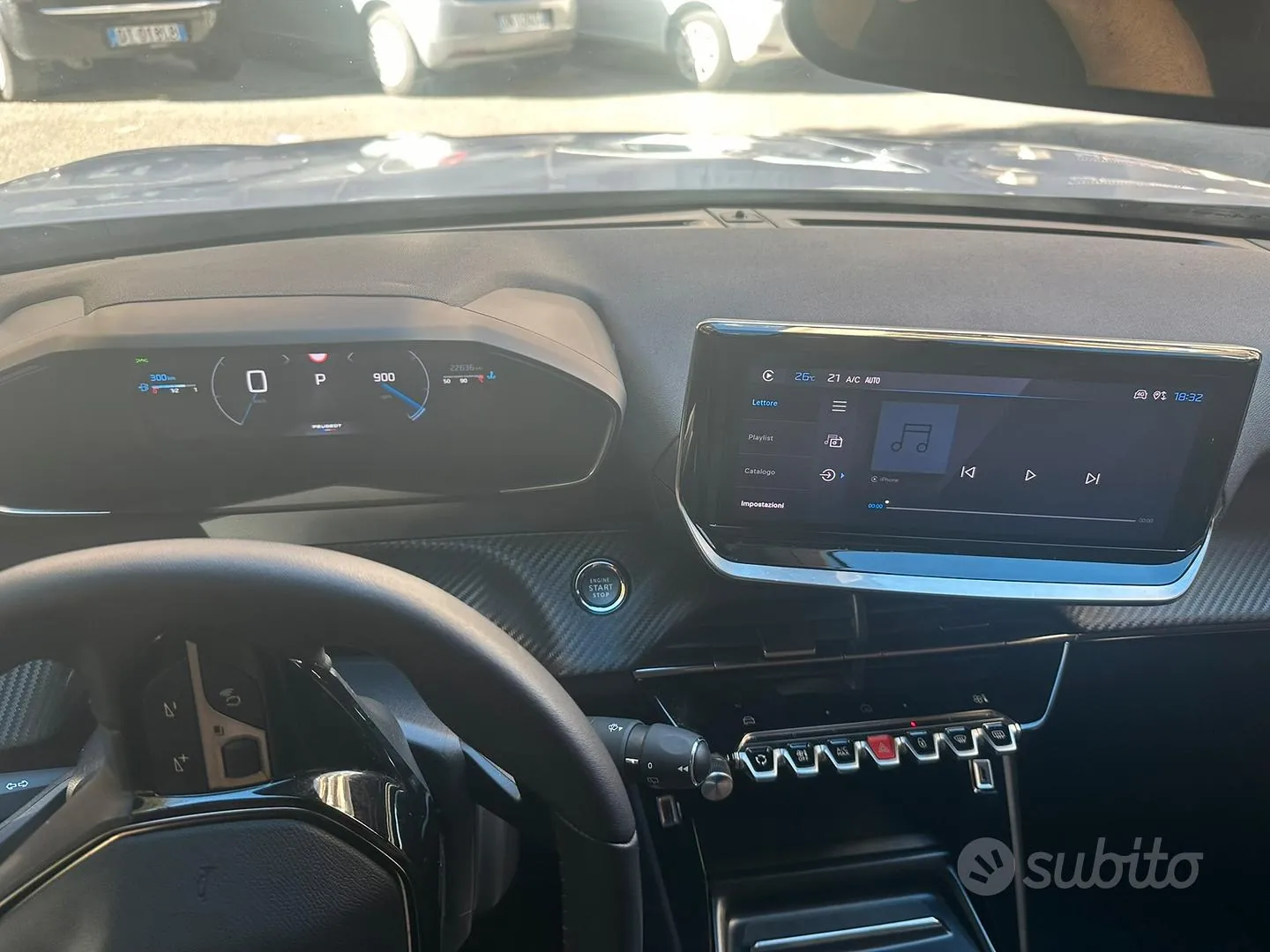 Peugeot 2008 2023 photo 2