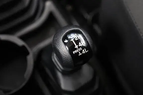 Suzuki Jimny 2022 photo 5