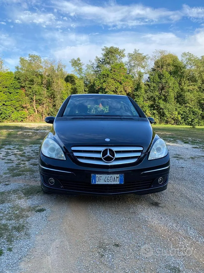 Mercedes-Benz B 200 Cdi 2007 photo 2