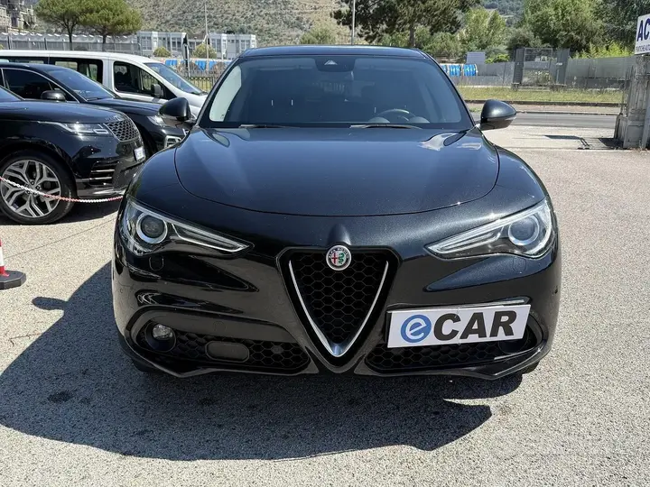 Alfa Romeo Stelvio 2018 photo 4
