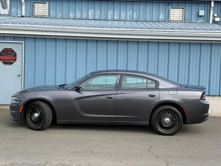 Dodge Charger 2017 photo 2
