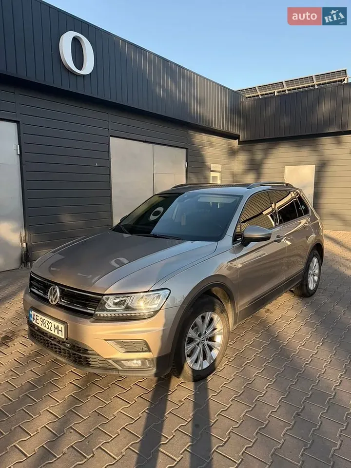 Volkswagen Tiguan 2019 photo 2
