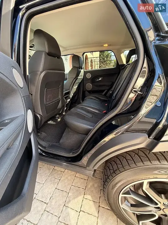 Land Rover Range Rover Evoque 2012 photo 5