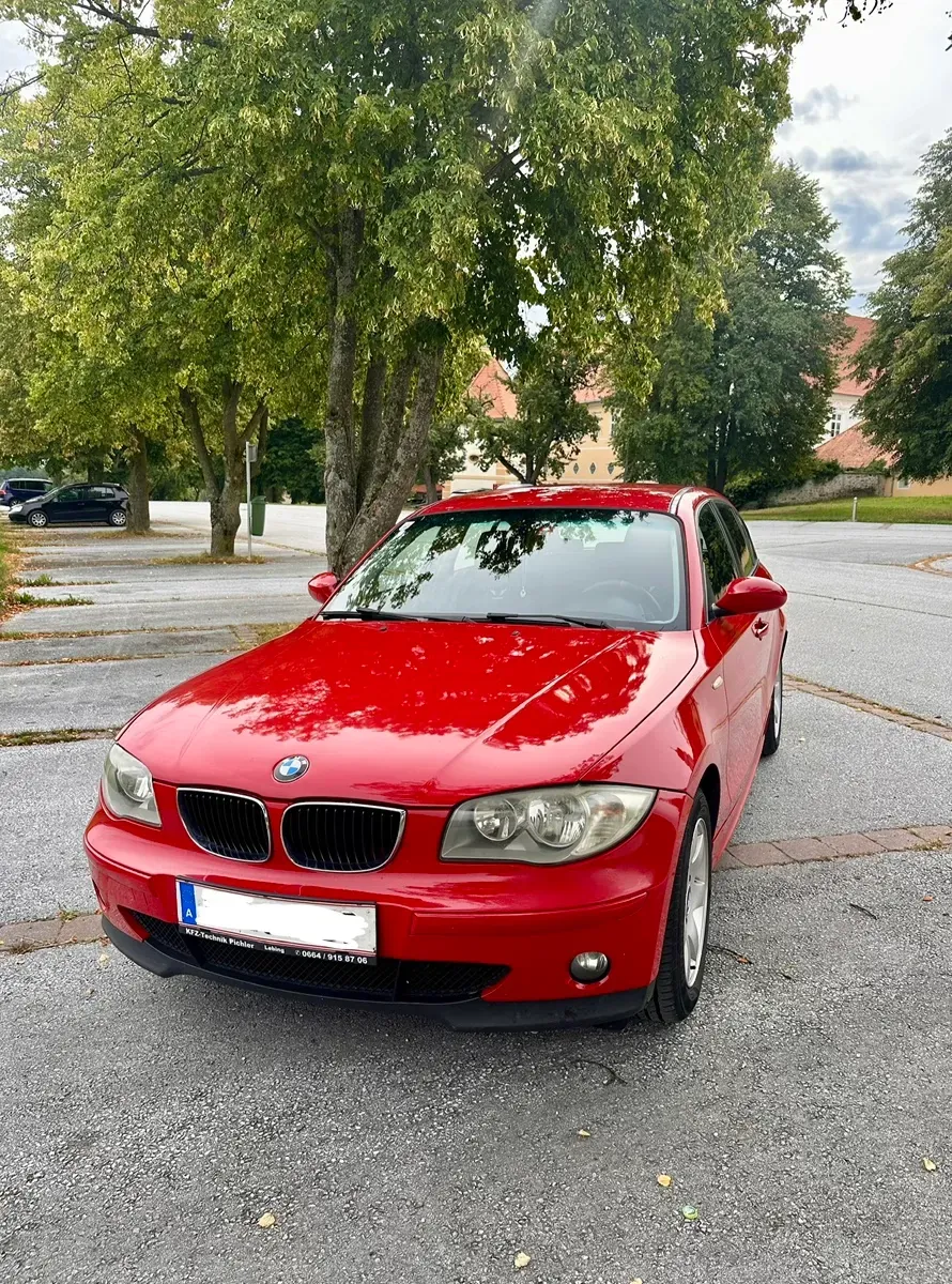 BMW 1 Series 2005 photo 2