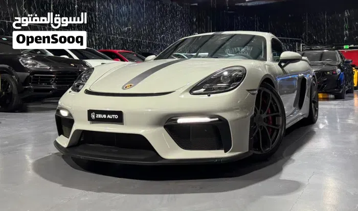 Porsche 718 Cayman Gt4