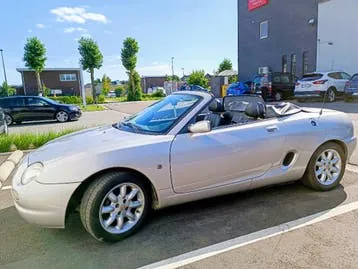 MG F