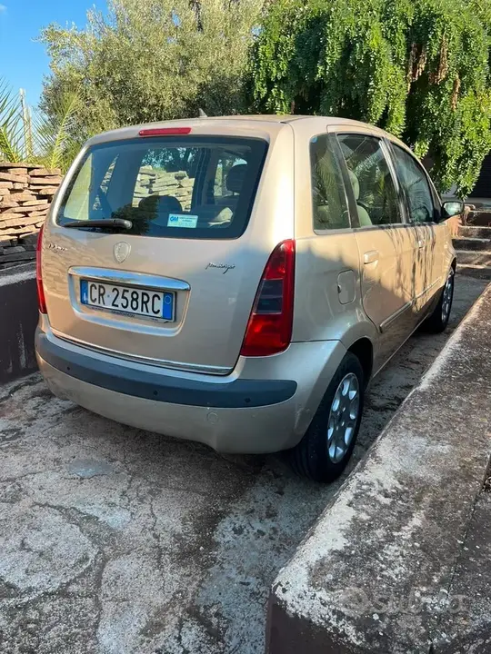 Lancia Musa 2004 photo 3