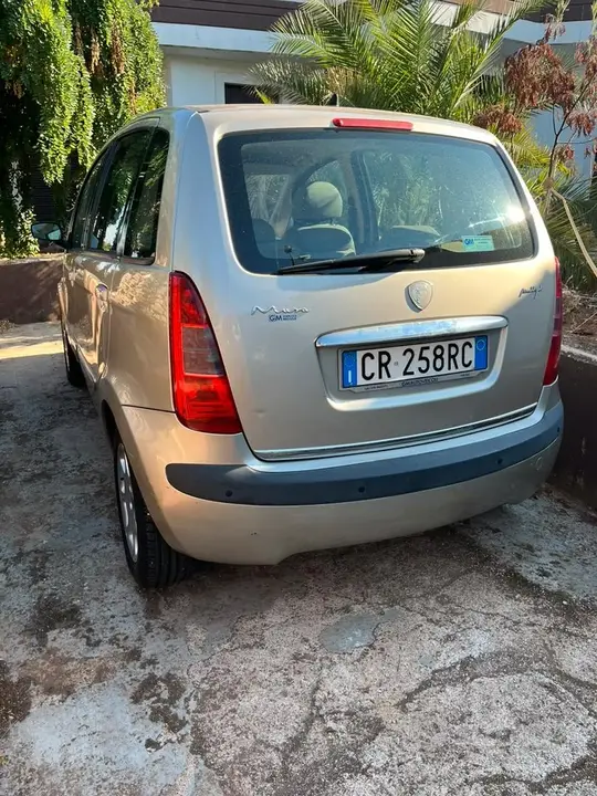 Lancia Musa 2004 photo 2