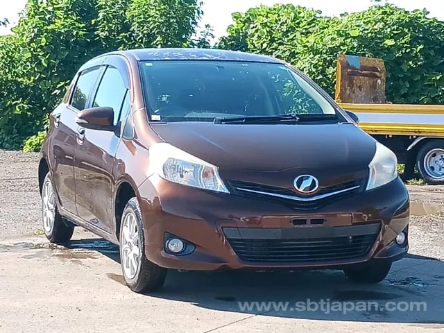 Toyota Vitz Jewela