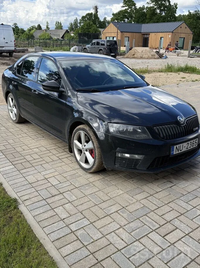 Skoda Octavia 2015 photo 3