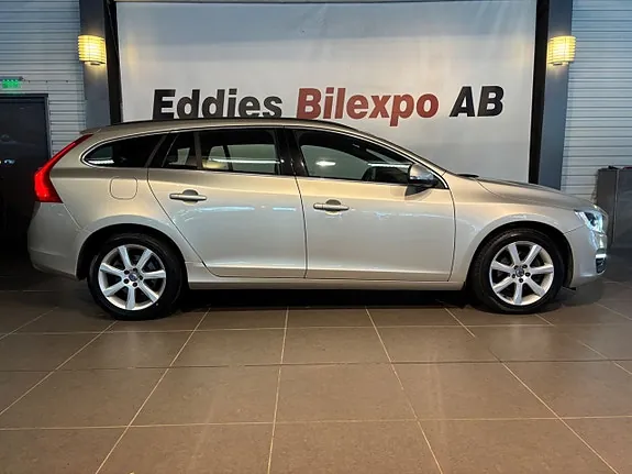 Volvo V60 2017 photo 3