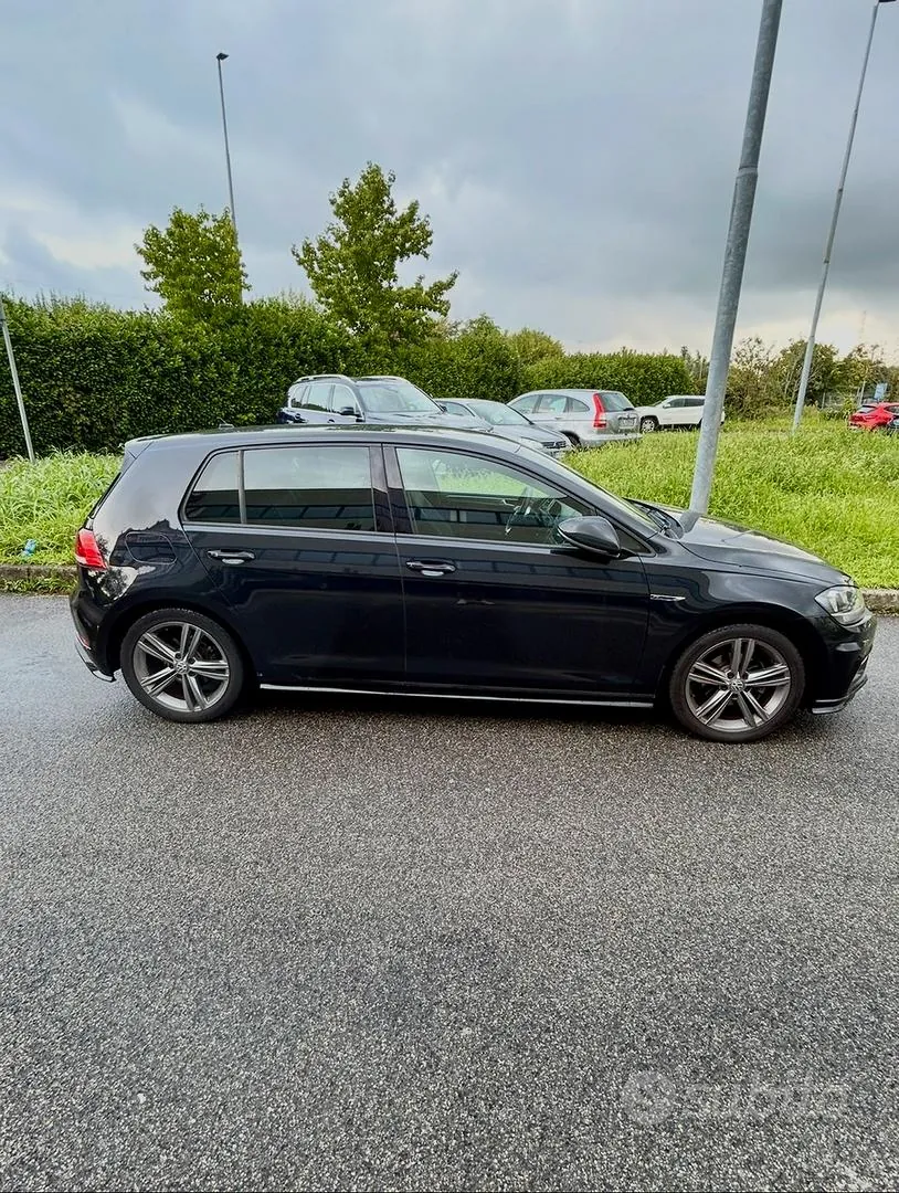 Volkswagen Golf 2019 photo 2