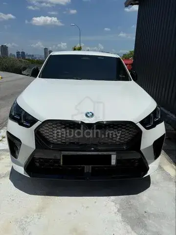 BMW Ix2