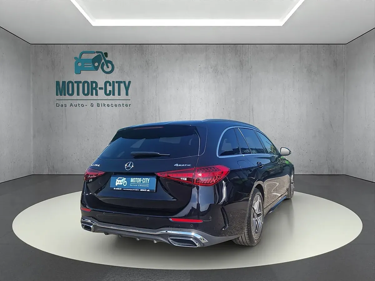 Mercedes-Benz C-Class 2023 photo 3