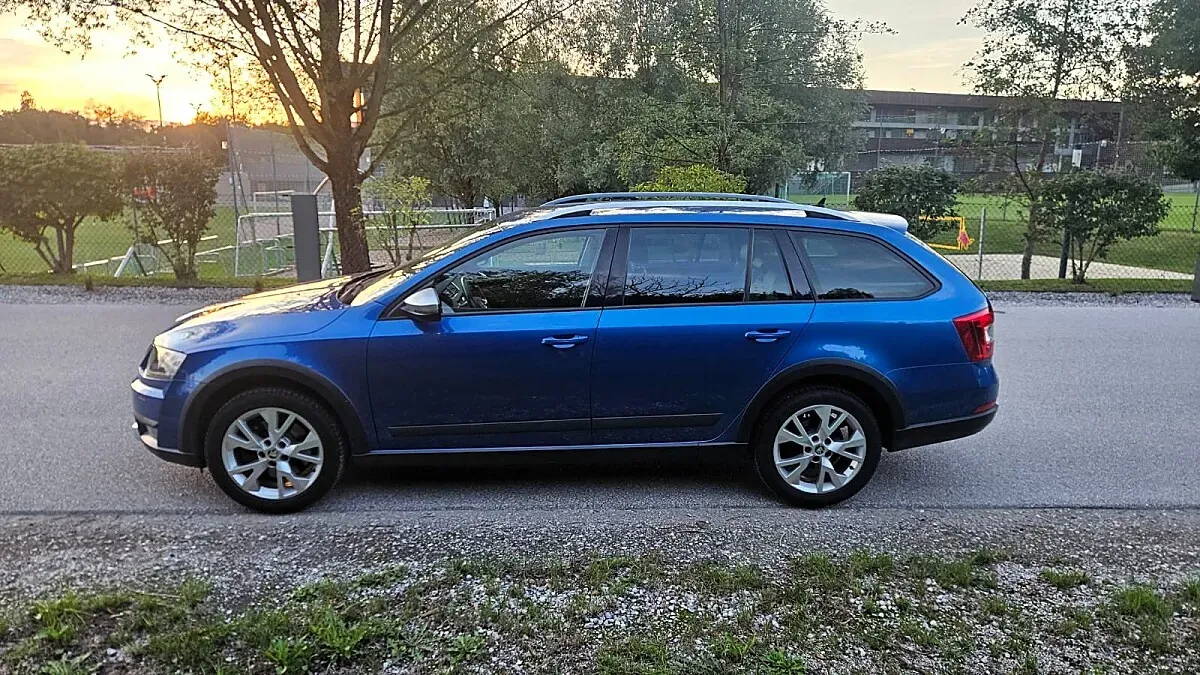 Skoda Octavia 2015 photo 2