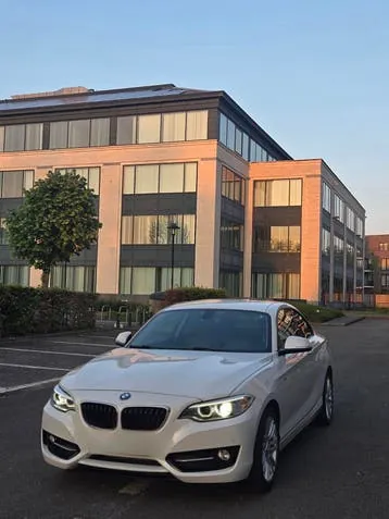 BMW 218D 2015 photo 2