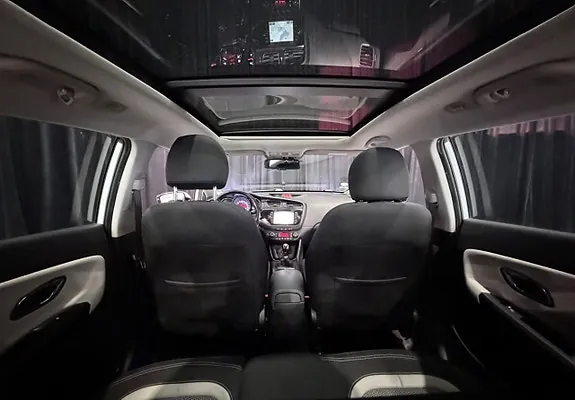 Kia Ceed 2014 photo 4