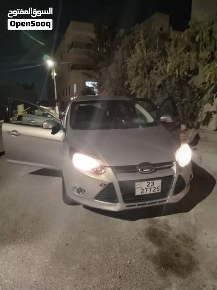 Ford Focus 2012 photo 4