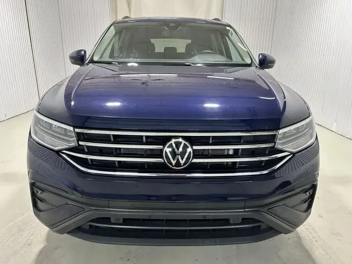 Volkswagen Tiguan 2024 photo 3
