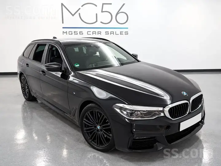 BMW 540I 2019 photo 2