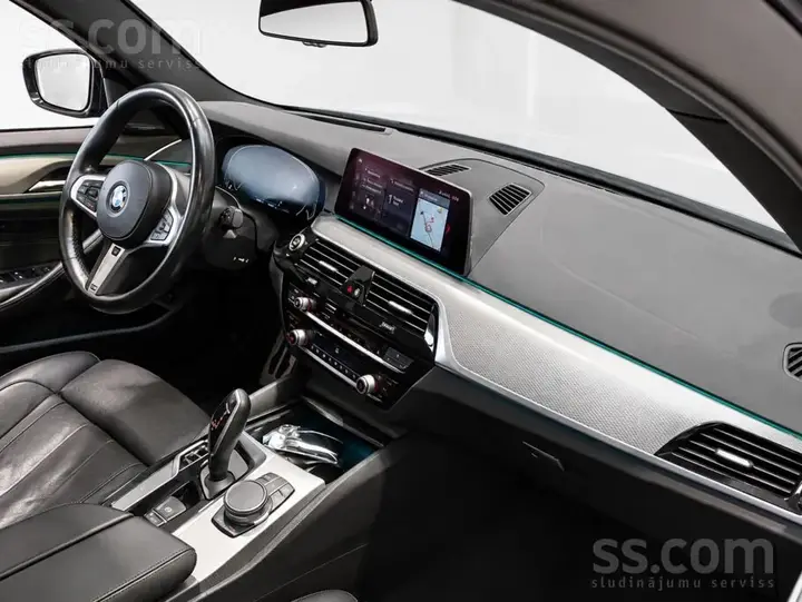 BMW 540I 2019 photo 5